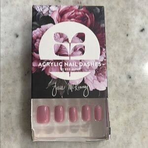 Red Aspen Acrylic Nail Dashes
